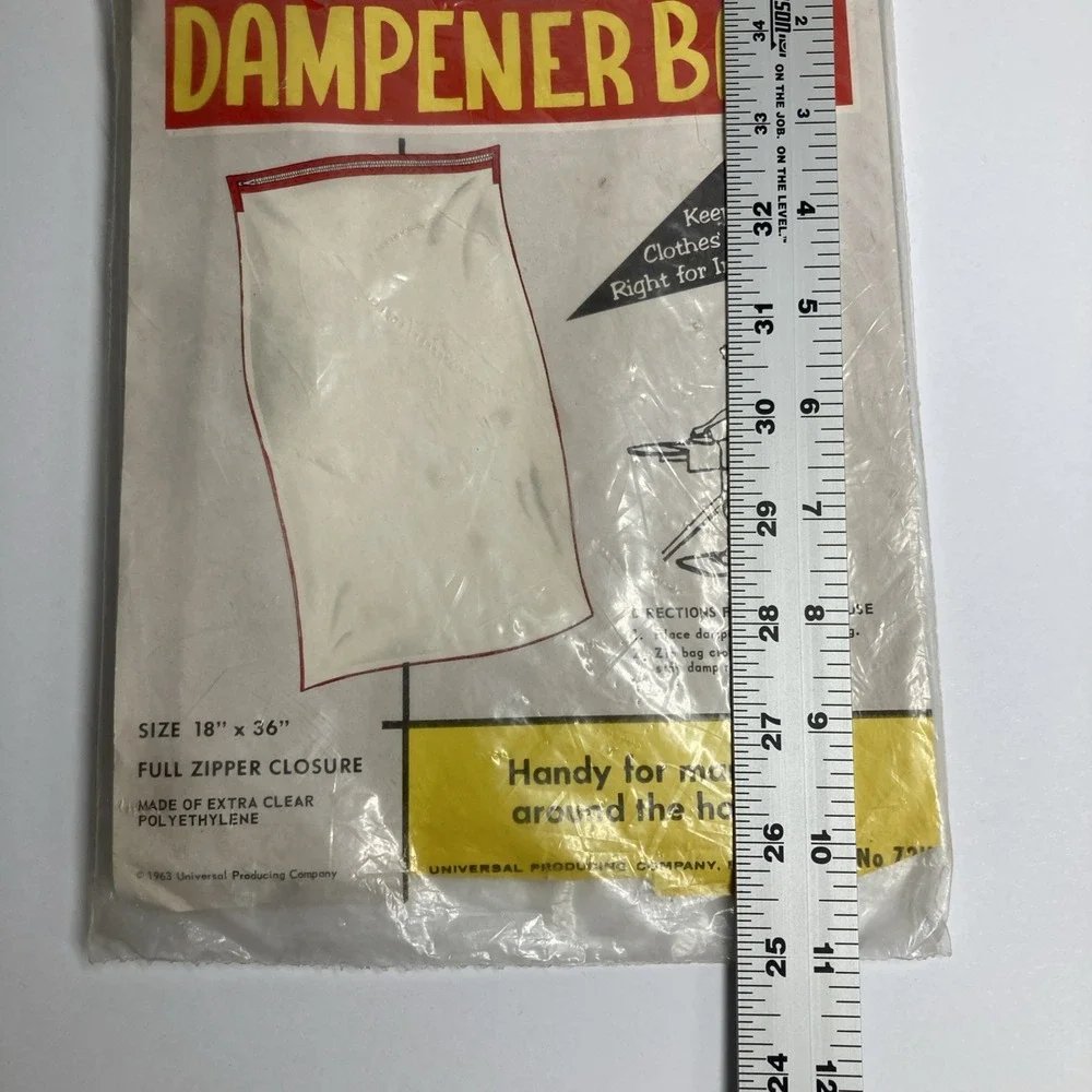 Universal Producing Co Dampener Bag Unisex M Clear Vintage 1963 Zipper 18x36